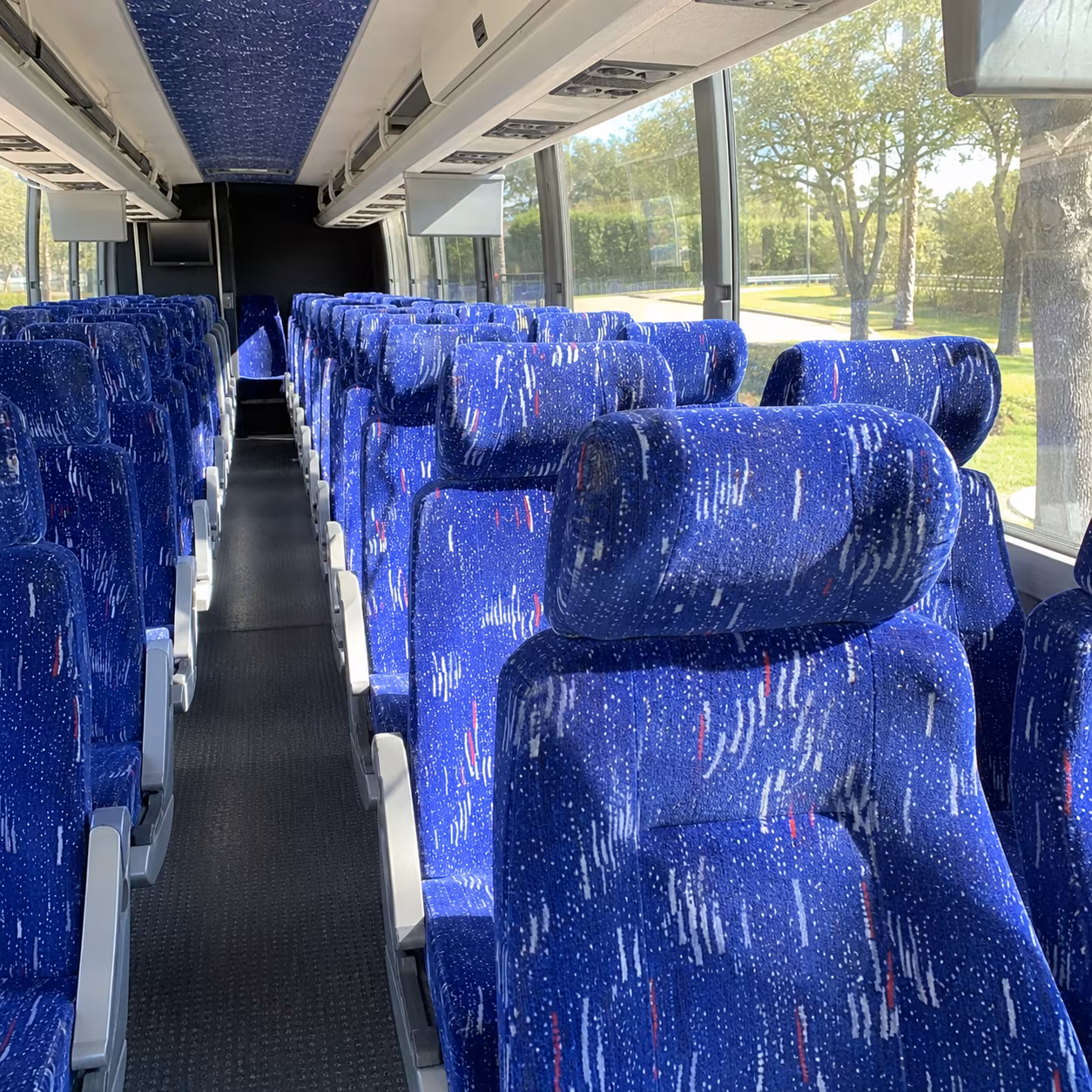 field trip buses to raleigh museums one bus handles it all