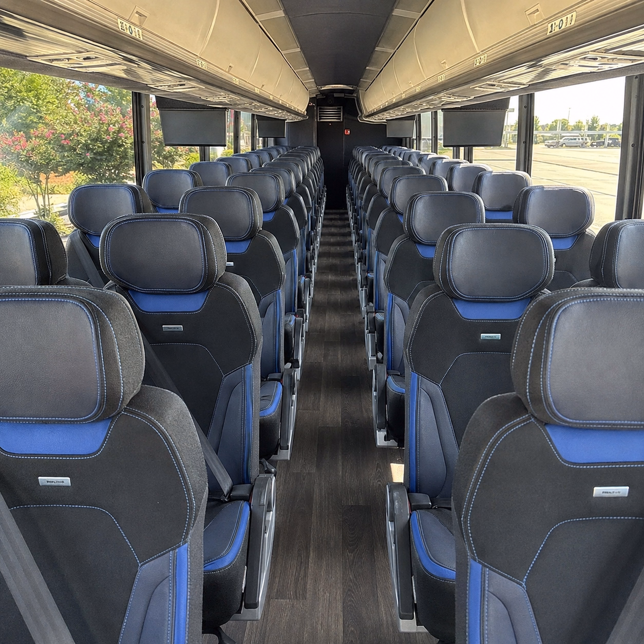 shuttle your team between hotels and fort liberty with ease